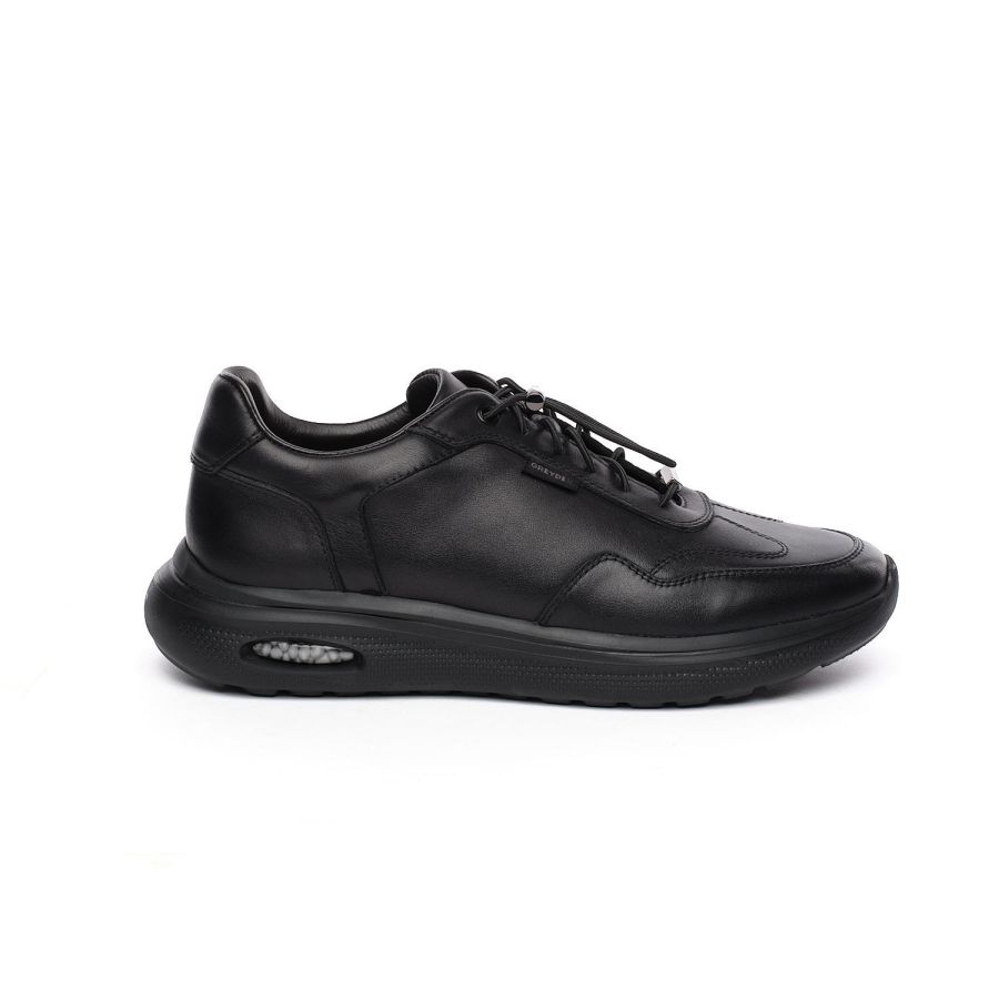 5K1UA18640 001