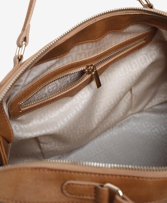 6Y2CN69798 015 - Thumbnail