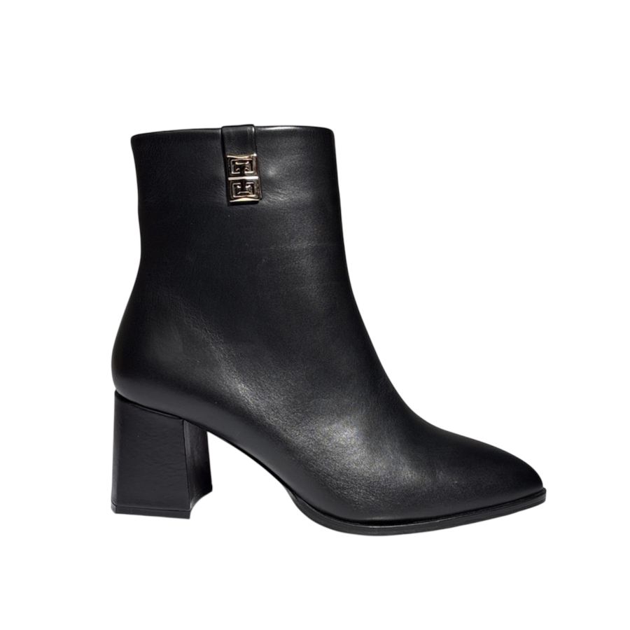 RACHEL317 001